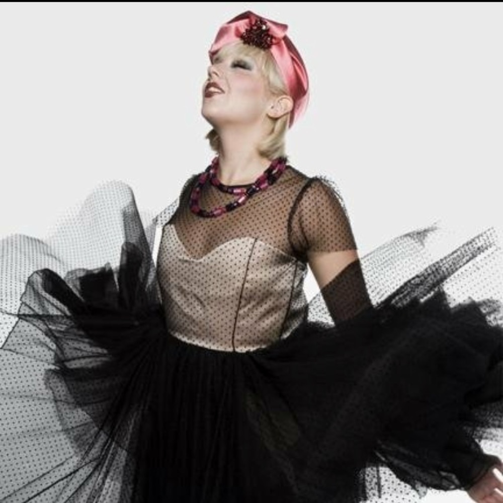 Meet your Posher, Paige